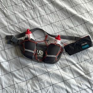 Ultimate Direction running hydration belt